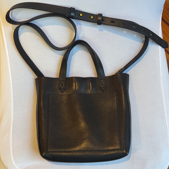 Madewell the small transport crossbody bag in black - Picture 2 of 8